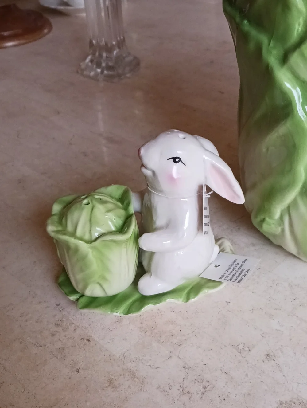 Vase/pitcher W/salt& Pepper Shaker. Bunny- Lettue Leaf Design,by Valeri-QVC..NEW
